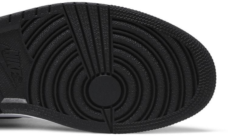 Air Jordan 1 Retro High OG Smoke Grey