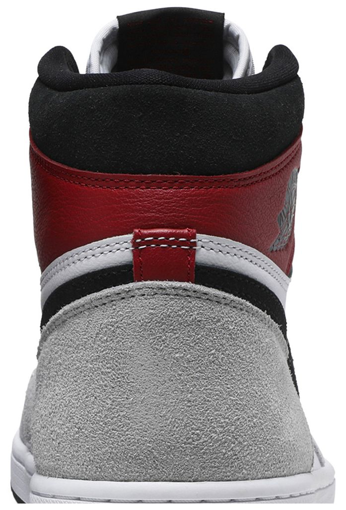 Air Jordan 1 Retro High OG Smoke Grey