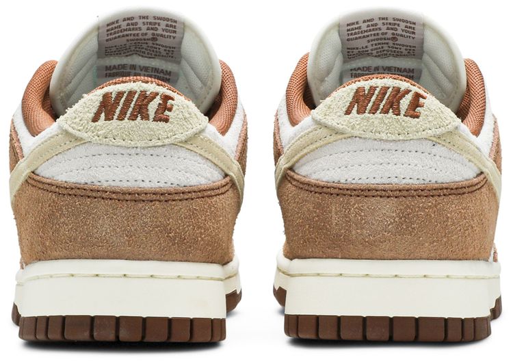 Nike Dunk Low Premium Medium Curry