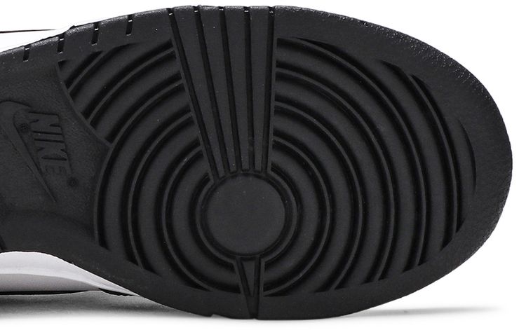 Nike Wmns Dunk High Black White