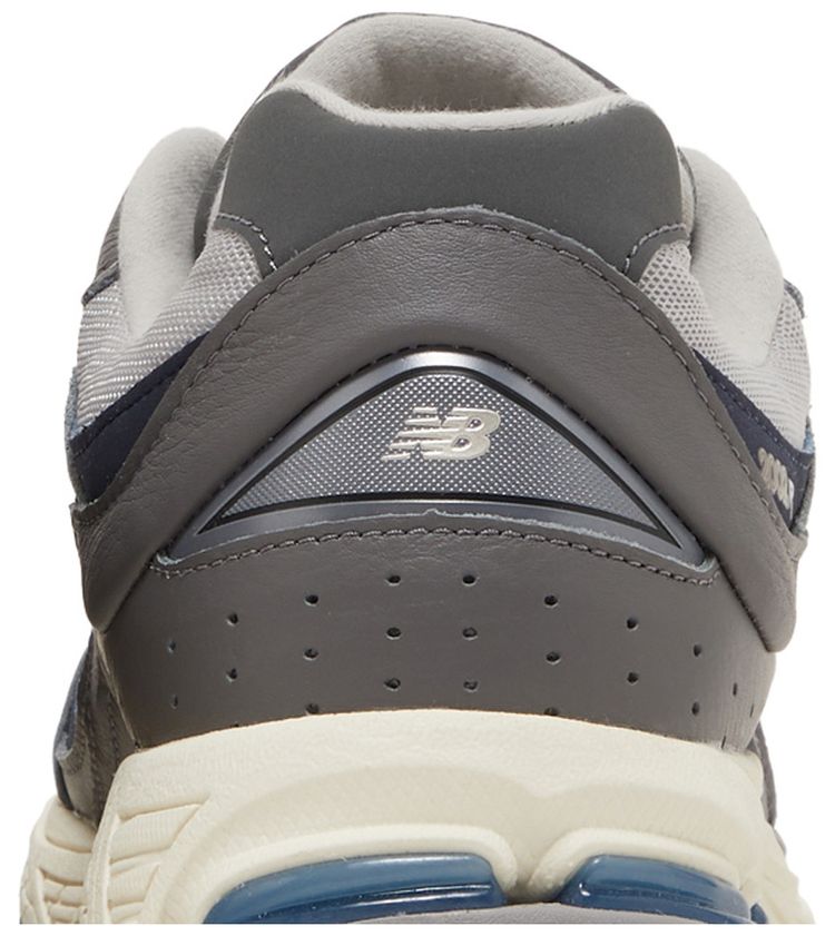 New Balance 2002R Castlerock Gold Metallic