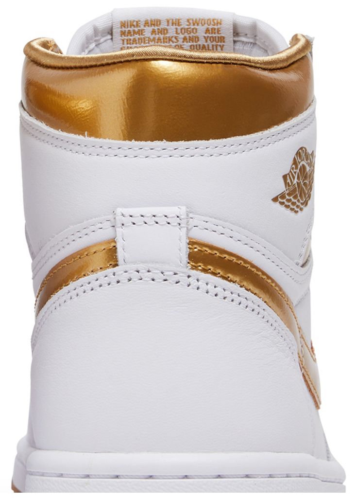 Wmns Air Jordan 1 Retro High OG Metallic Gold