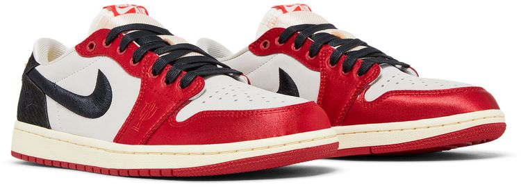 Trophy Room x Air Jordan 1 Retro Low OG SP Rookie Card   Away