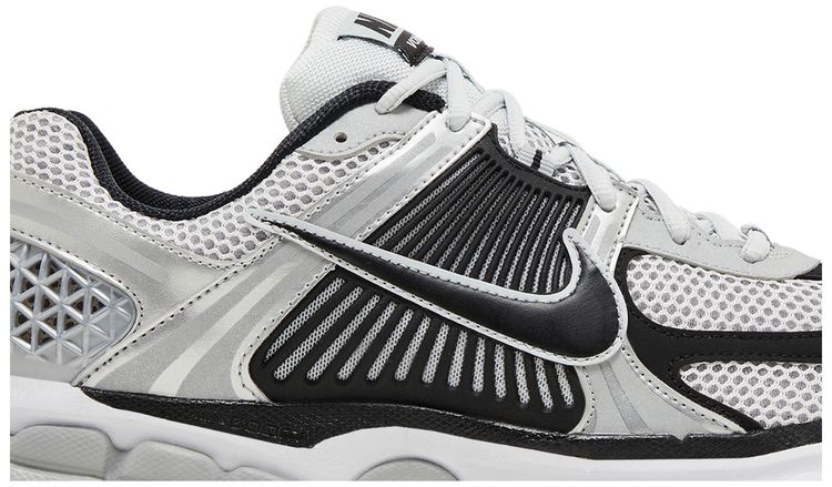 Nike Air Zoom Vomero 5 Metallic Silver Black