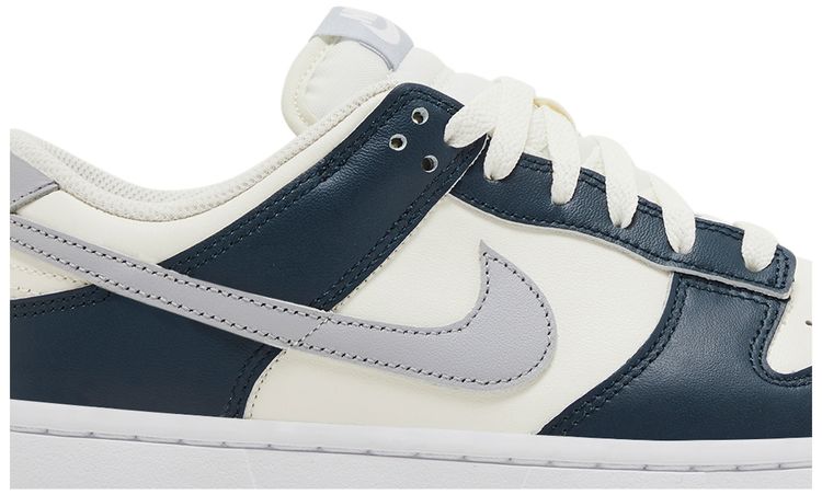 Nike Wmns Dunk Low Sail Armory Navy