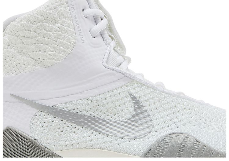 Nike Tawa White Metallic Silver