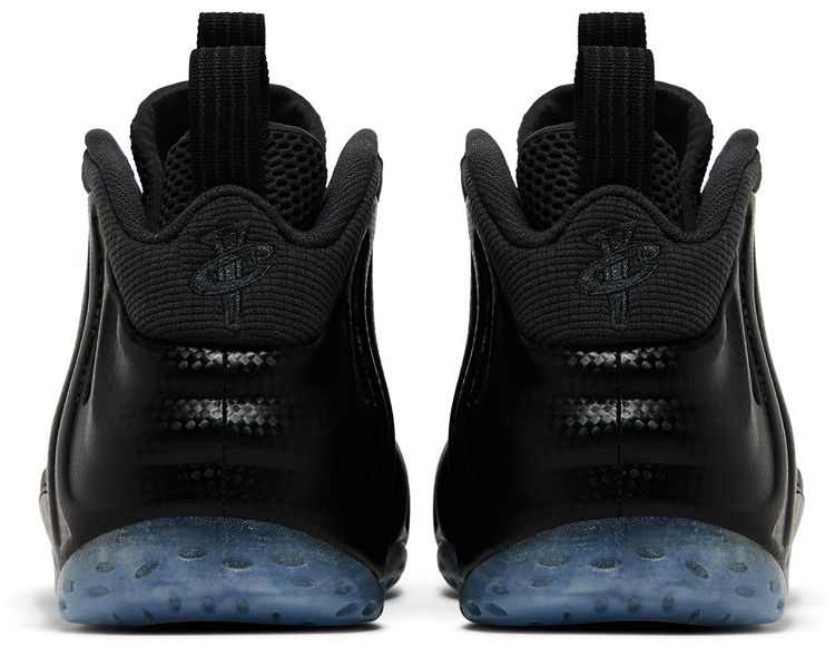 Nike Air Foamposite One Carbon Fiber