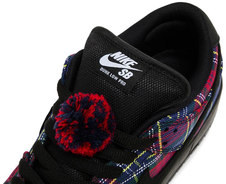 Nardwuar x Nike Dunk Low SB Tam O Shanter Hat