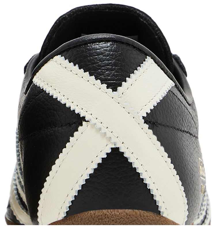 adidas Wmns Tokyo Core Black Off White Gold Metallic