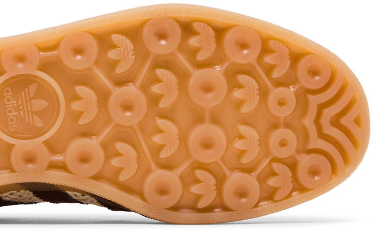 adidas Wmns Gazelle Indoor Crochet Pack   Sand Strata