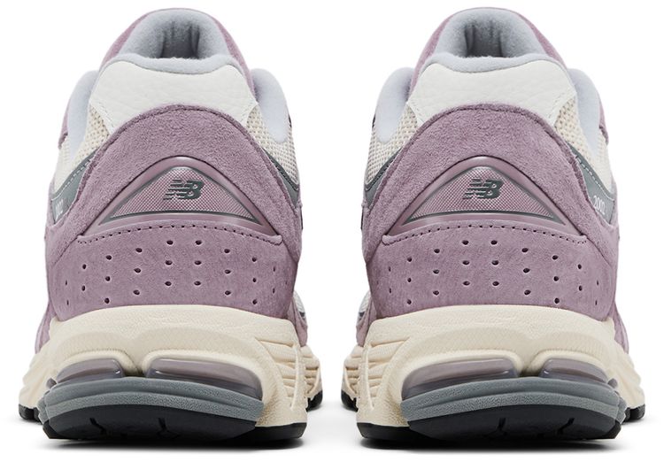 New Balance 2002R Ice Wine Linen