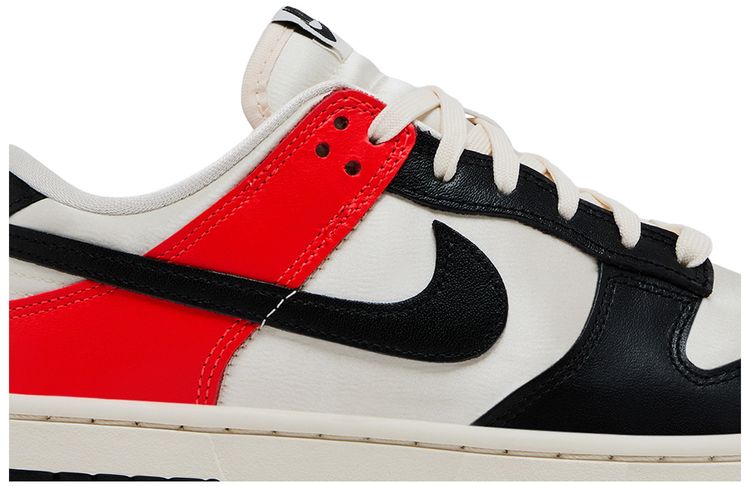 Nike Wmns Dunk Low SE Black Toe Bright Crimson