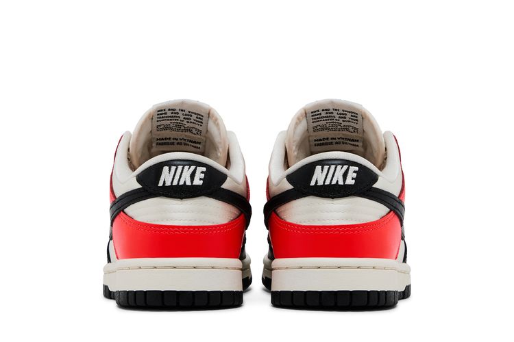 Buy Nike Wmns Dunk Low SE  display picture 3