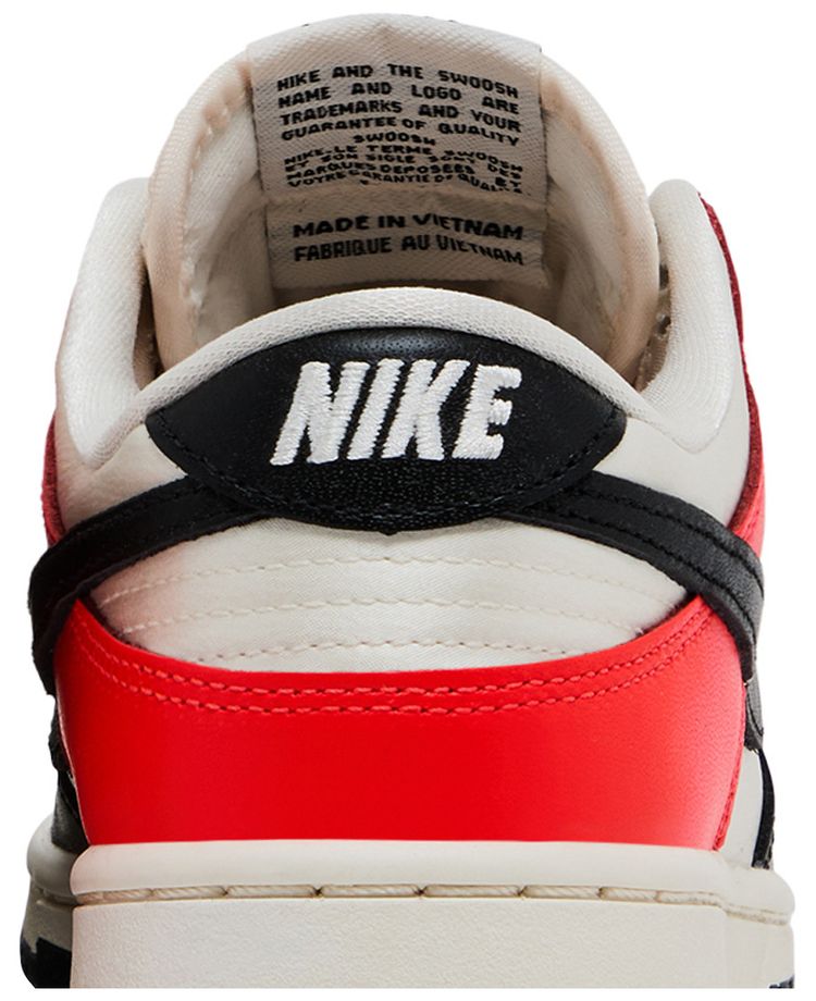 Nike Wmns Dunk Low SE Black Toe Bright Crimson