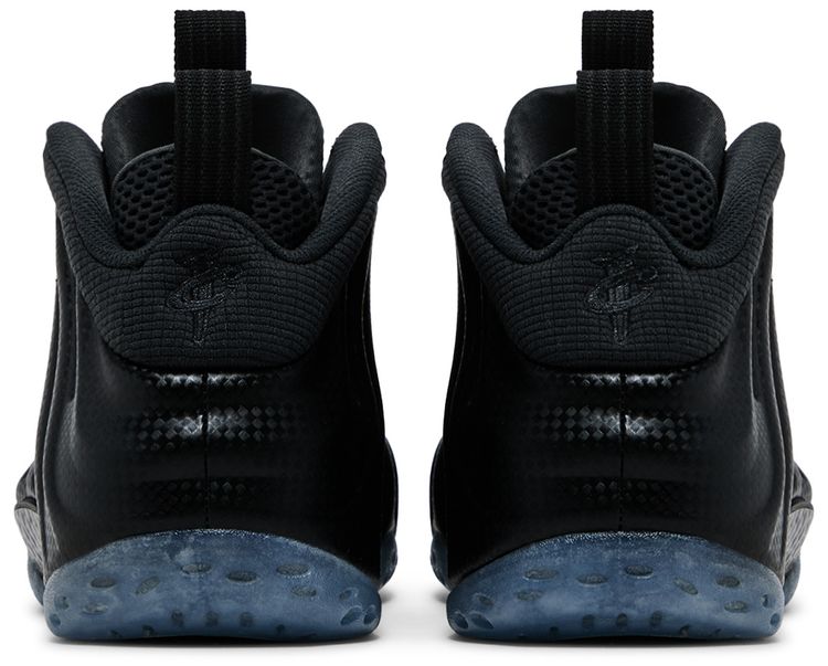Nike Air Foamposite One Carbon Fiber