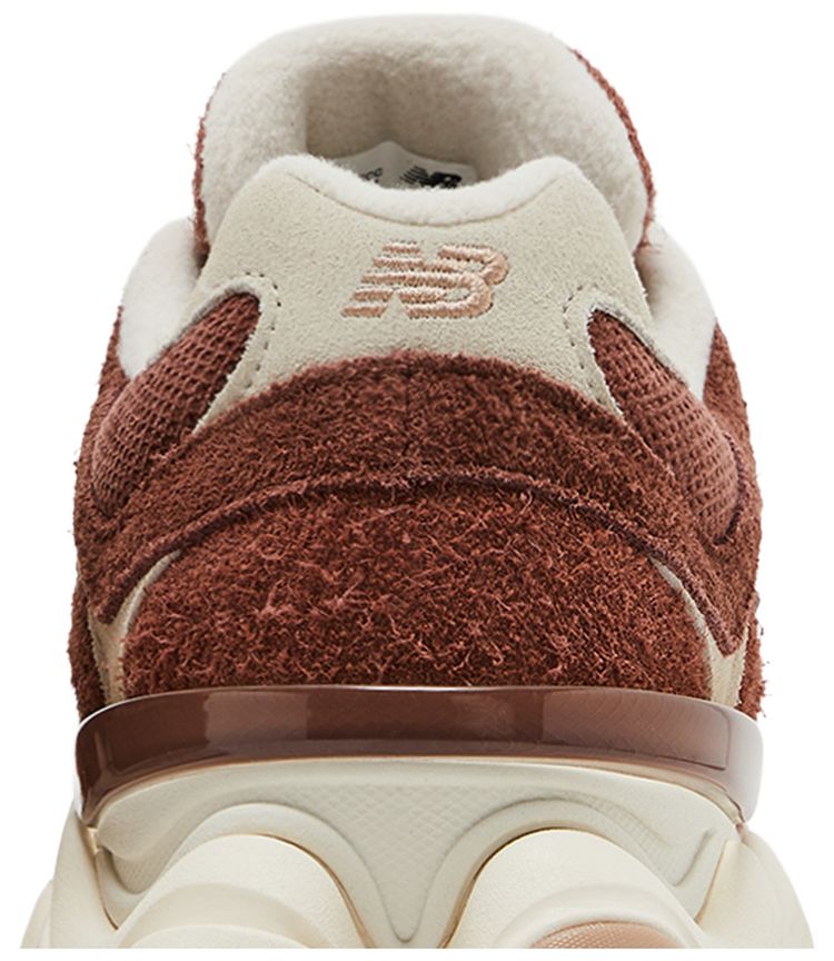 New Balance 9060 Rich Oak Timberwolf