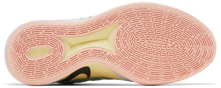 Nike Wmns Sabrina 3 Silencer