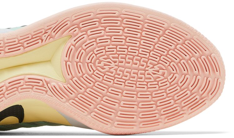 Nike Wmns Sabrina 3 Silencer