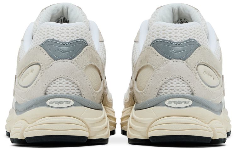 Saucony ProGrid Omni 9 White