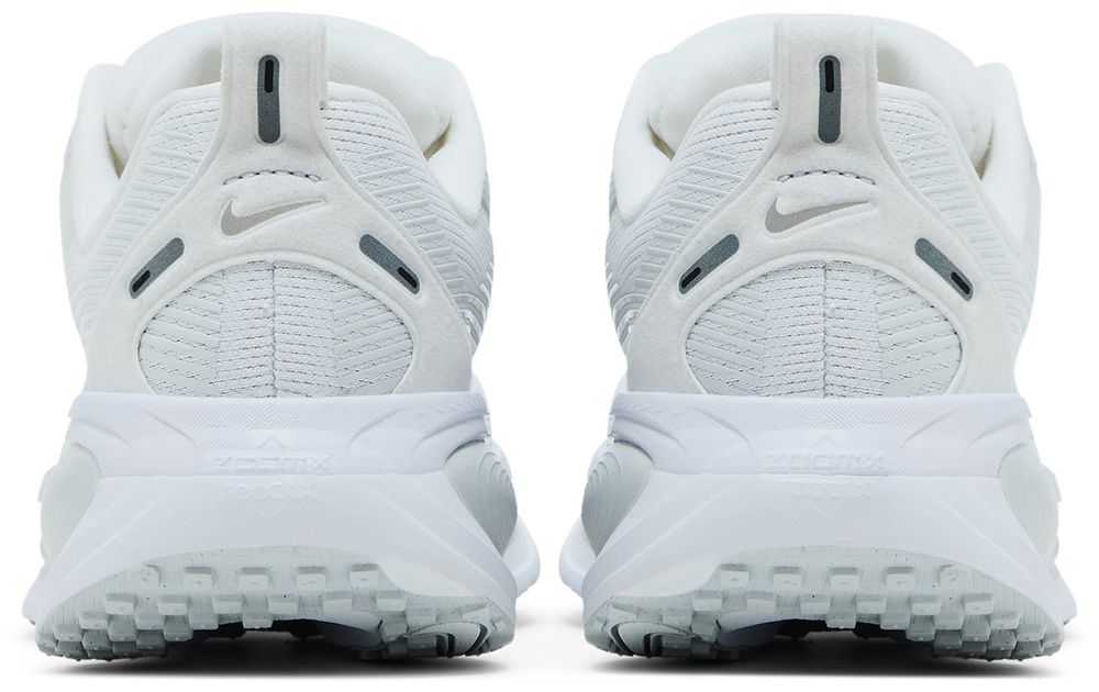 Nike Wmns Vomero 18 'white Photon Dust'
