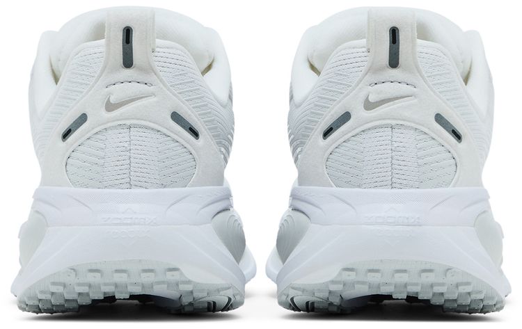 Nike Wmns Vomero 18 White Photon Dust