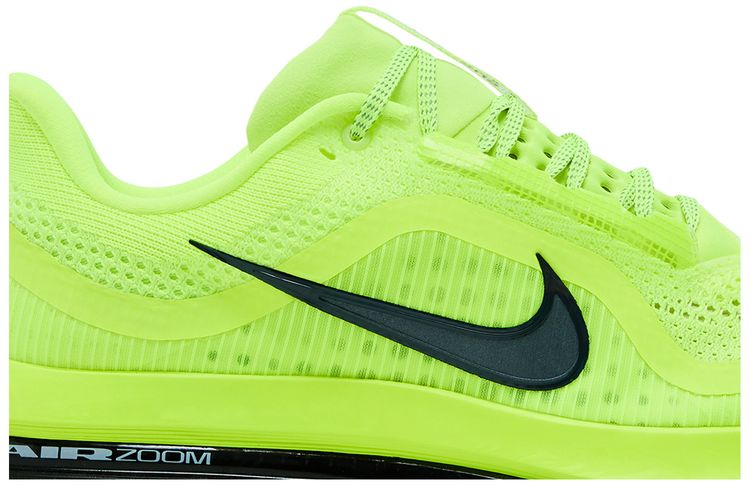 Nike Pegasus Premium Volt