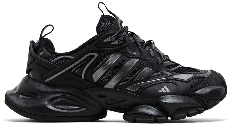 adidas XLG Runner Deluxe Black