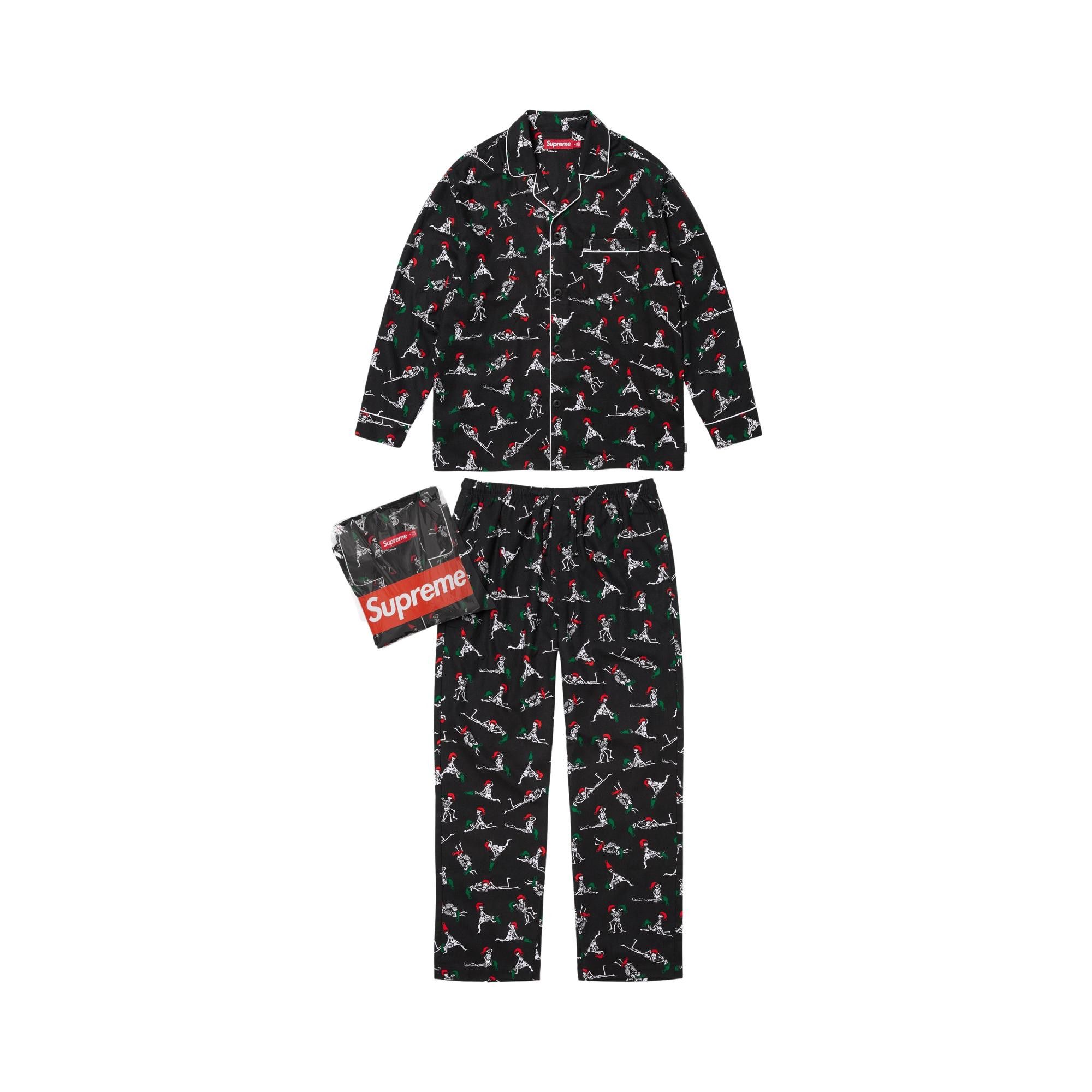 Buy Supreme Holiday Pajama Set 'Black' - FW25A75 BLACK | GOAT