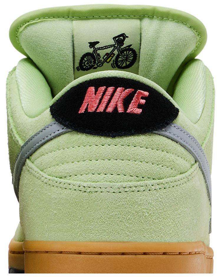 Nike Dunk Low SB Verdugo Mountain