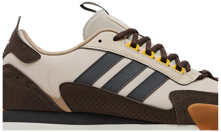 adidas Futro Mixr Brown