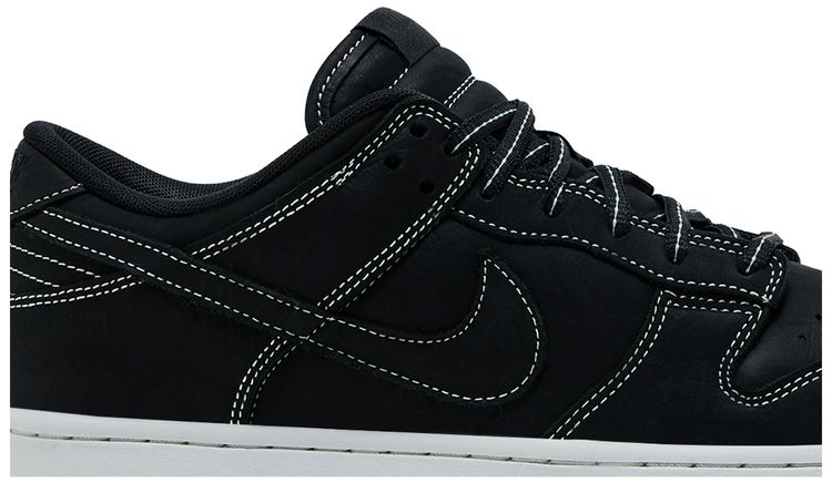 Nike Dunk Low Off Noir Summit White