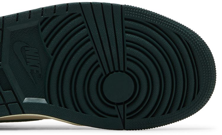 Wmns Air Jordan 1 Retro High OG Fir Pro Green