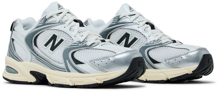 New Balance 530 Silver Metallic Black Cement