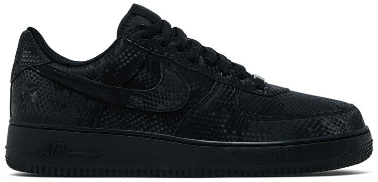 Kobe Bryant x Nike Air Force 1 Low Triple Black