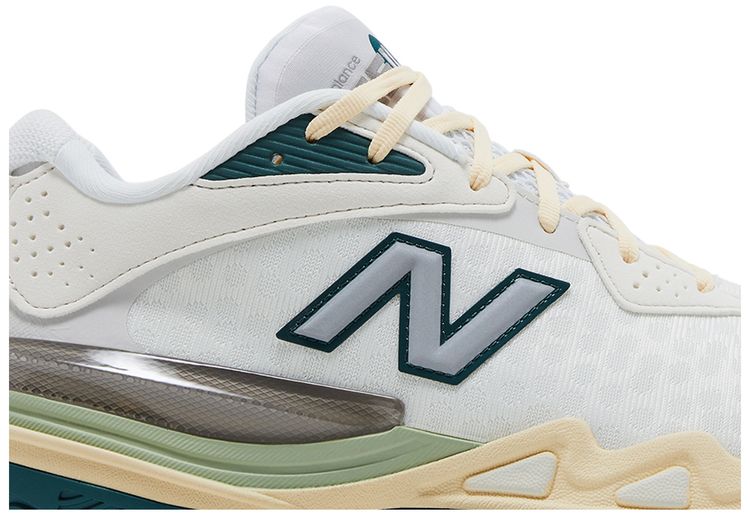 Cooper Flagg x New Balance Hesi Low v2 Clay Ash Boulder