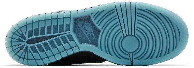 Nike Dunk Low LTD Wizard