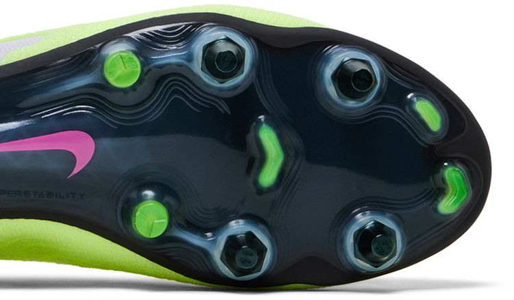 Nike Phantom GX Elite SG Pro Luminous Pack
