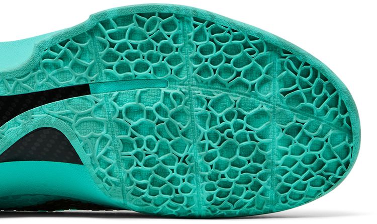 Jalen Brunson x Nike Zoom Kobe 6 Protro Statue of Liberty