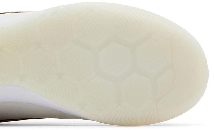 Ronaldinho x Nike Tiempo Legend Touch of Gold