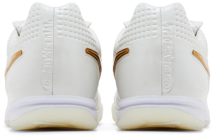 Ronaldinho x Nike Tiempo Legend Touch of Gold