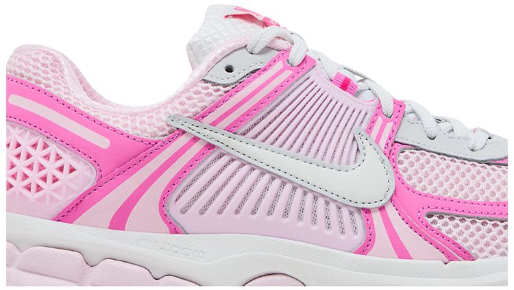 Nike Wmns Air Zoom Vomero 5 Hyper Pink