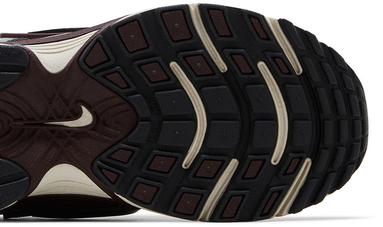 Wmns Nike V5 RNR Burgundy Crush Light Orewood Brown