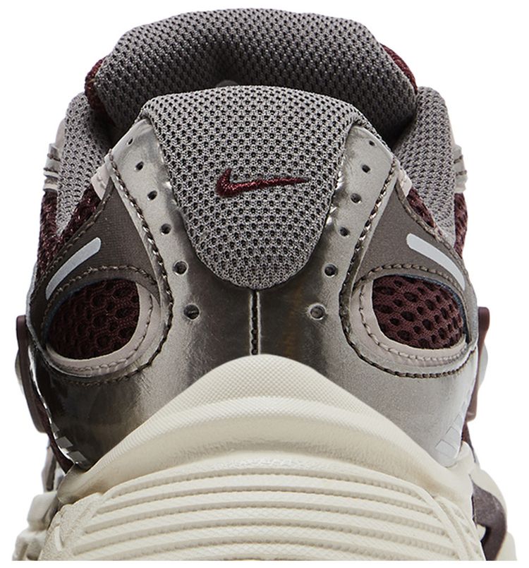 Wmns Nike V5 RNR Burgundy Crush Light Orewood Brown