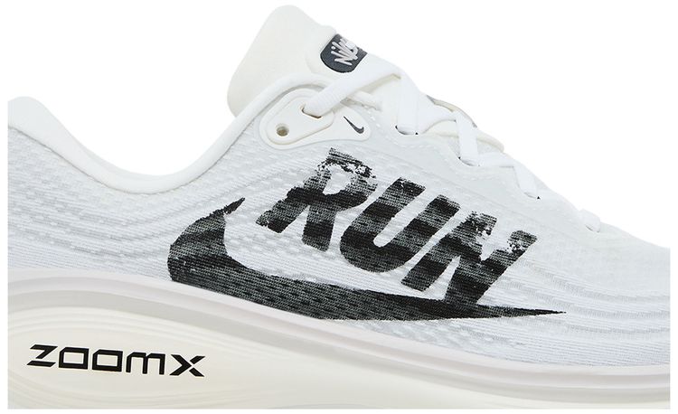 Nike Vomero Plus Run Pack