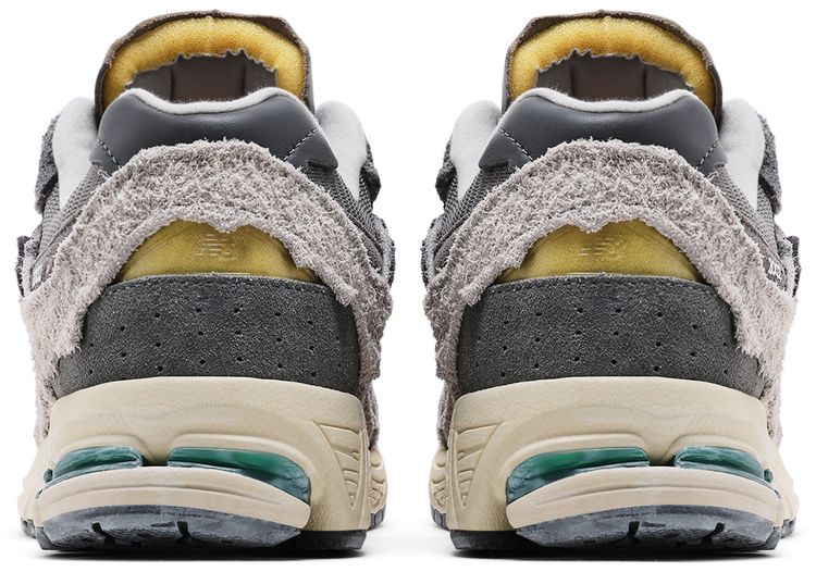 New Balance 2002R Protection Pack Rain Cloud