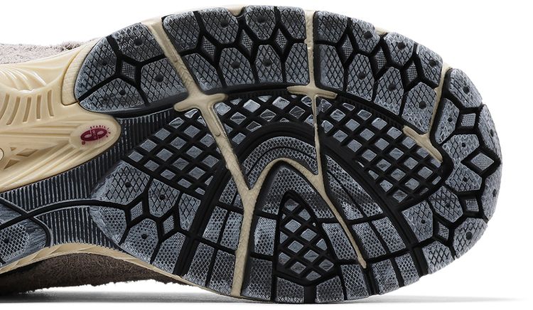 New Balance 2002R Protection Pack Rain Cloud