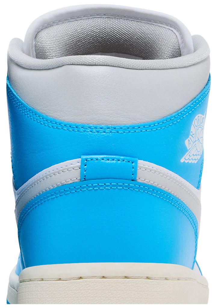 Wmns Air Jordan 1 Mid Dark Powder Blue