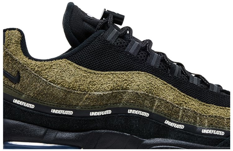Undefeated x Nike Air Max 95 Medium Olive