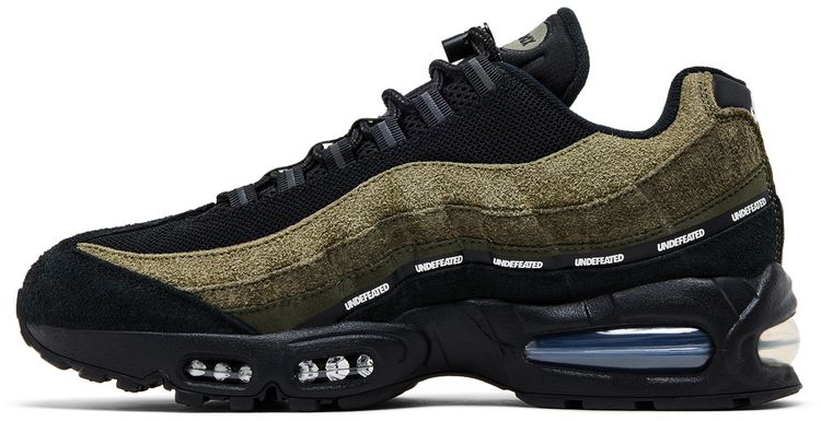 Undefeated x Nike Air Max 95 Medium Olive