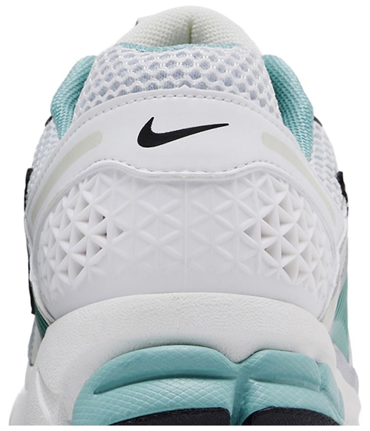 Nike Wmns Air Zoom Vomero 5 Cannon